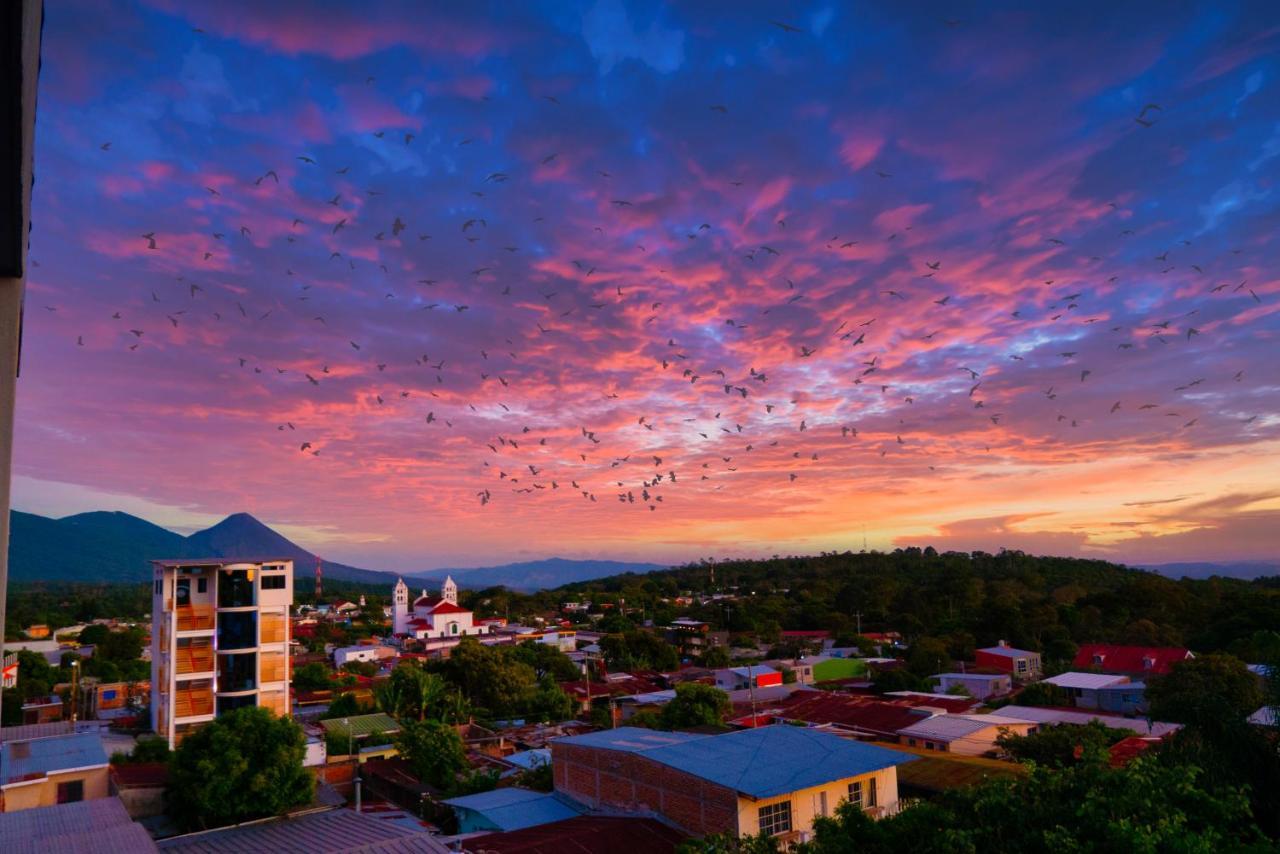 Samay Hostel Juayua Bagian luar foto